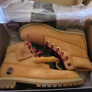 Timberland Tan Leather Boots New New New